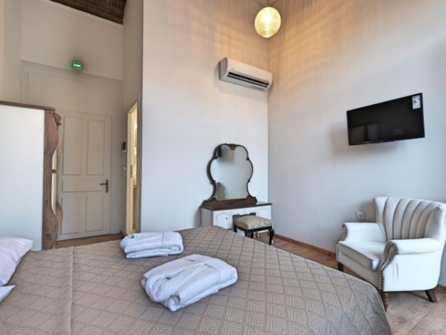 Double Room with Balcony Room - Agora Residence - Hotel in Chios